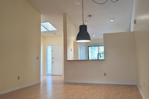 Condo in Wellington, Florida, 3 bedrooms № 2083877 - photo 17