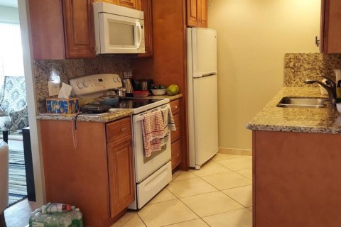Condo in Boca Raton, Florida, 1 bedroom № 2382503 - photo 9