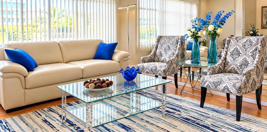 Condo in Boca Raton, Florida, 1 bedroom № 2382503