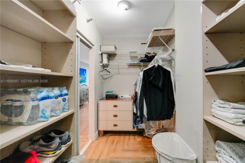 Купить кондоминиум в Холливуд, Флорида 2 спальни, 124.86м2, № 2012034 - фото 14