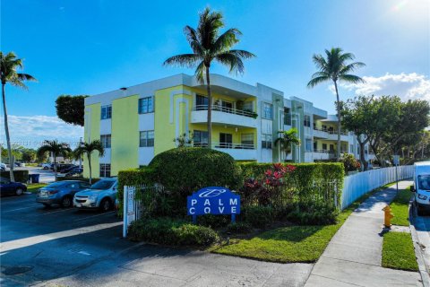 Condominio en venta en Miami, Florida, 2 dormitorios, 97.55 m2 № 1976048 - foto 30