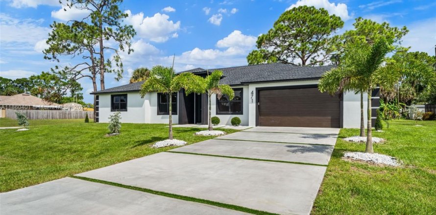 House in Palm Bay, Florida 4 bedrooms, 253.99 sq.m. № 1887753