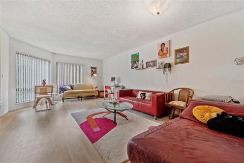 Купить кондоминиум в Орландо, Флорида 4 комнаты, 90.67м2, № 2114308 - фото 4