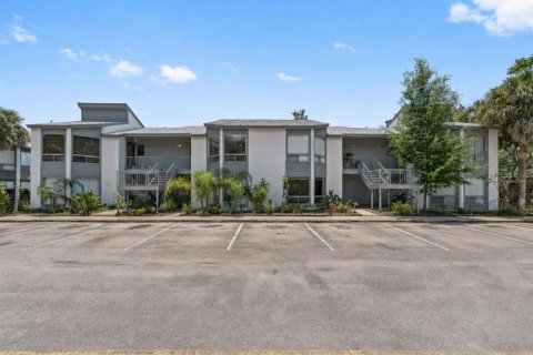 Condo in Orlando, Florida, 2 bedrooms № 2114308