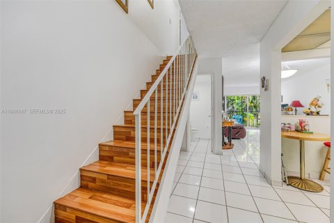 Copropriété à vendre à Miami, Floride: 1 chambre, 85.66 m2 № 1994185 - photo 3
