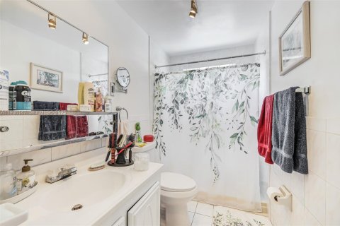 Copropriété à vendre à Miami, Floride: 1 chambre, 85.66 m2 № 1994185 - photo 17