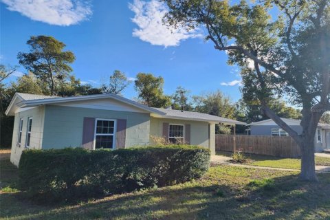 House in Spring Hill, Florida 2 bedrooms, 81.2 sq.m. № 1569538 - photo 2