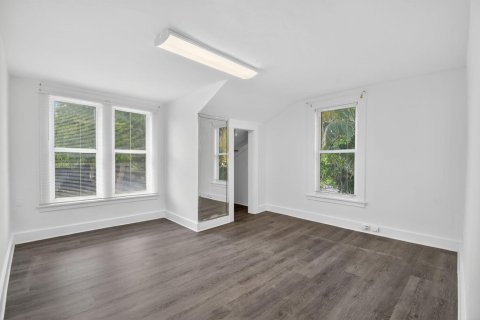 Commercial property in Dania Beach, Florida № 2146479 - photo 19