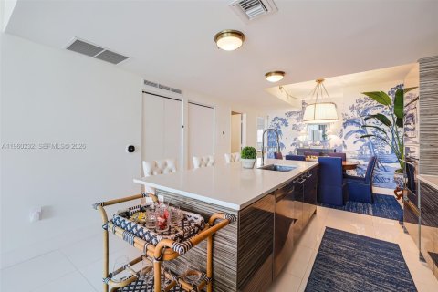 Condominio en venta en Miami, Florida, 2 dormitorios, 102.56 m2 № 2027642 - foto 16