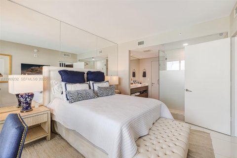 Condominio en venta en Miami, Florida, 2 dormitorios, 102.56 m2 № 2027642 - foto 24