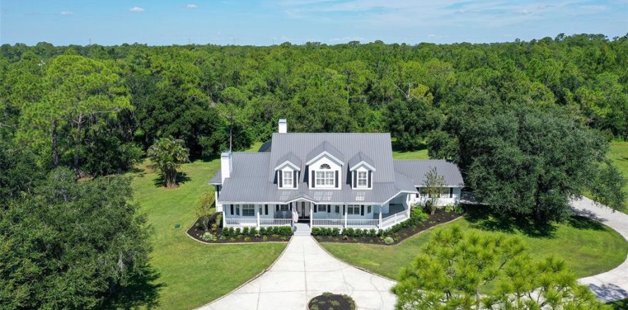 Villa ou maison à Bradenton, Floride 4 chambres, 479 m2 № 2399410
