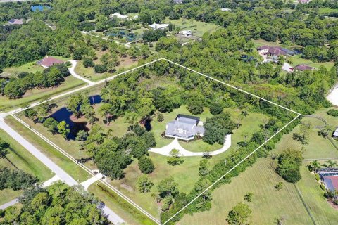 Villa ou maison à vendre à Bradenton, Floride: 4 chambres, 479 m2 № 2399410 - photo 2