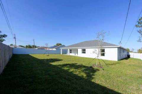 Villa ou maison à vendre à Port St. Lucie, Floride: 4 chambres, 190.45 m2 № 2083528 - photo 9