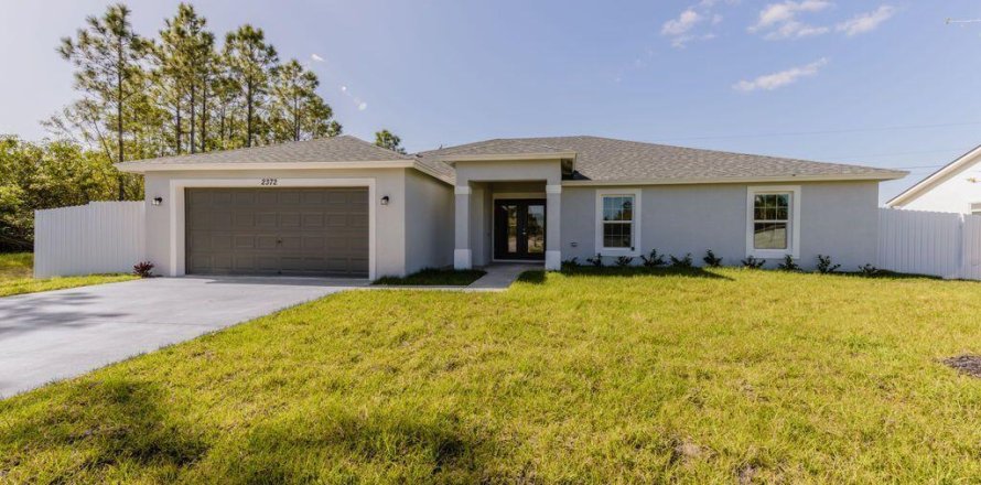 Villa ou maison à Port St. Lucie, Floride 4 chambres, 190.45 m2 № 2083528