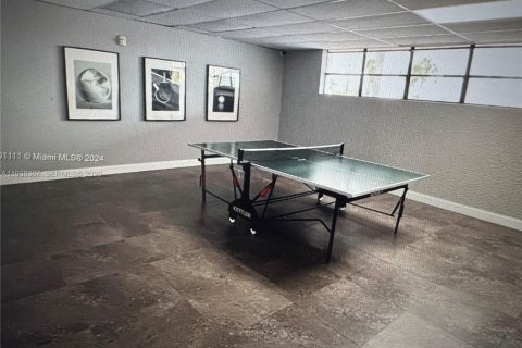Appartement à louer à Hallandale Beach, Floride: 1 chambre, 85.01 m2 № 1997521 - photo 29