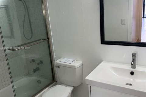 Appartement à louer à Hallandale Beach, Floride: 1 chambre, 85.01 m2 № 1997521 - photo 13