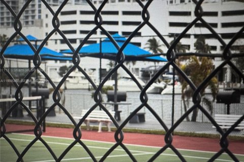 Appartement à louer à Hallandale Beach, Floride: 1 chambre, 85.01 m2 № 1997521 - photo 24