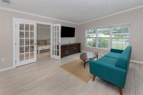 House in Sarasota, Florida 4 bedrooms, 157.38 sq.m. № 1721861 - photo 14