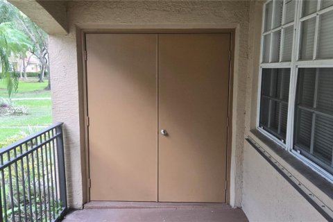Condominio en venta en Pembroke Pines, Florida, 2 dormitorios, 104.98 m2 № 1924955 - foto 25