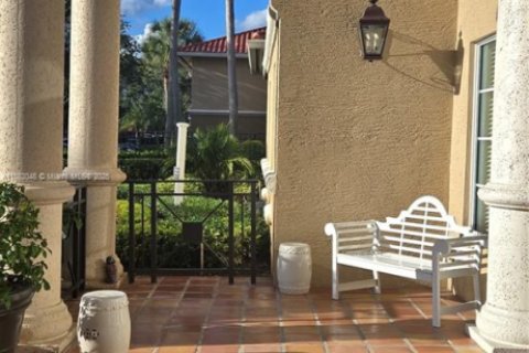 Condominio en venta en Pembroke Pines, Florida, 2 dormitorios, 104.98 m2 № 1924955 - foto 27