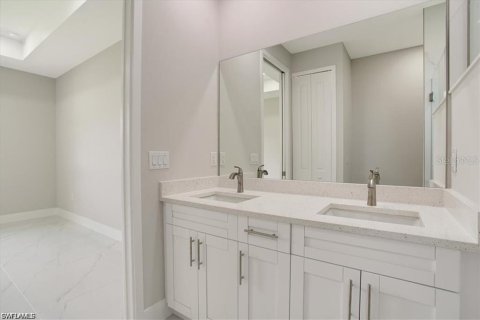 House in Lehigh Acres, Florida 3 bedrooms, 142.7 sq.m. № 1768978 - photo 12