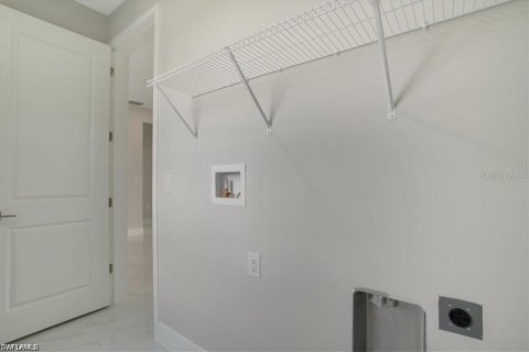 House in Lehigh Acres, Florida 3 bedrooms, 142.7 sq.m. № 1768978 - photo 18