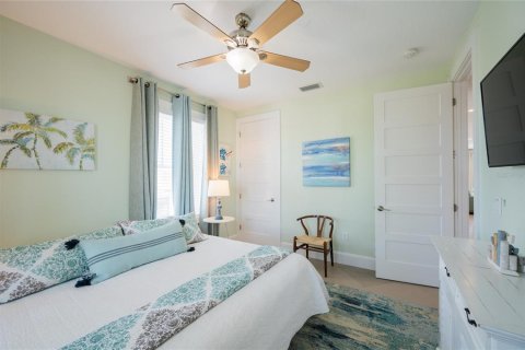 House in Bradenton Beach, Florida 6 bedrooms, 288.28 sq.m. № 1747524 - photo 22