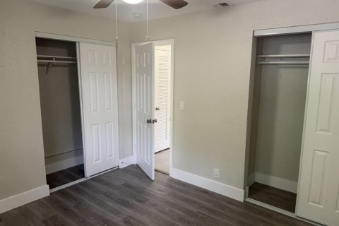 Apartamento en alquiler en Fort Lauderdale, Florida, 2 dormitorios, 74.32 m2 № 2085774 - foto 12