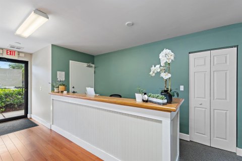 Immobilier commercial à vendre à Stuart, Floride № 2374218 - photo 6
