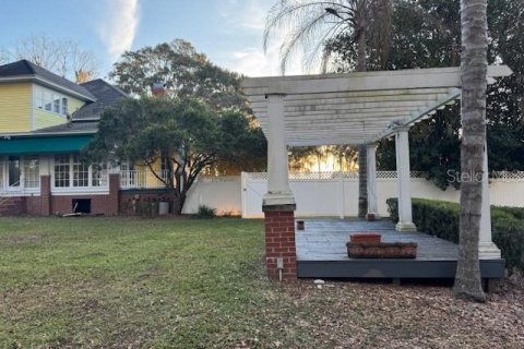 Propiedad comercial en alquiler en Oxford, Florida № 2234886 - foto 28
