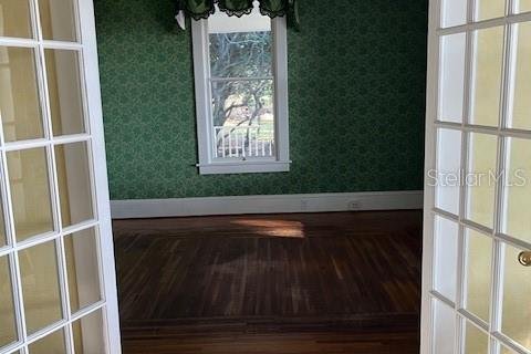 Propiedad comercial en alquiler en Oxford, Florida № 2234886 - foto 9