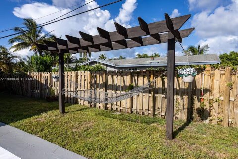 Купить виллу или дом в Делрей-Бич, Флорида 5 спален, 245.26м2, № 1997877 - фото 24