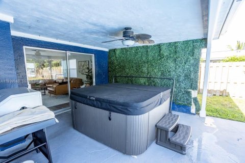 Купить виллу или дом в Делрей-Бич, Флорида 5 спален, 245.26м2, № 1997877 - фото 23