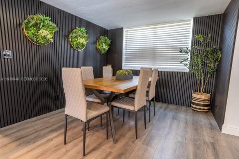 Купить виллу или дом в Делрей-Бич, Флорида 5 спален, 245.26м2, № 1997877 - фото 8