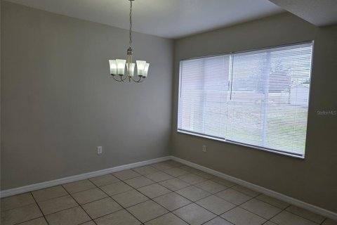Touwnhouse à louer à Davenport, Floride: 3 chambres, 168.25 m2 № 2196932 - photo 7