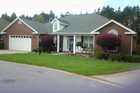 Casa en alquiler en Niceville, Florida, 4 dormitorios, 228.82 m2 № 562571 - foto 1