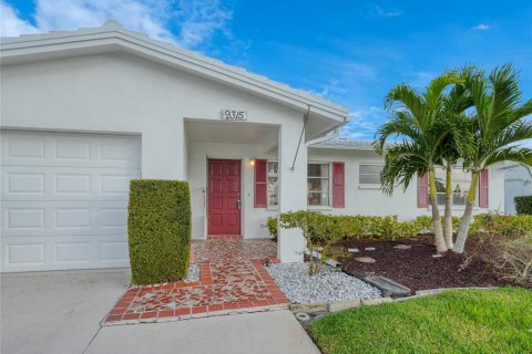 Condominio en venta en Pinellas Park, Florida, 2 dormitorios, 123.75 m2 № 2099871 - foto 4