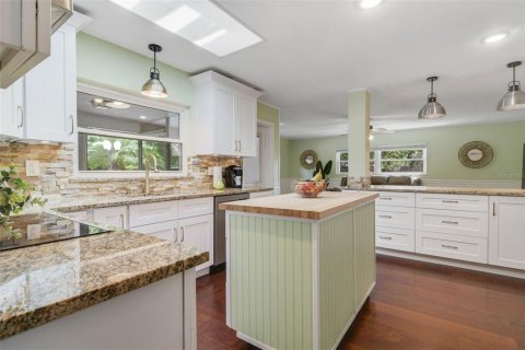 Villa ou maison à vendre à Maitland, Floride: 3 chambres, 260.78 m2 № 1652385 - photo 10