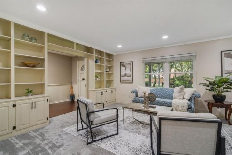 Villa ou maison à vendre à Maitland, Floride: 3 chambres, 260.78 m2 № 1652385 - photo 5