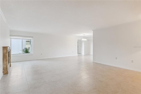 Condo in Orlando, Florida, 3 bedrooms  № 2098321 - photo 21