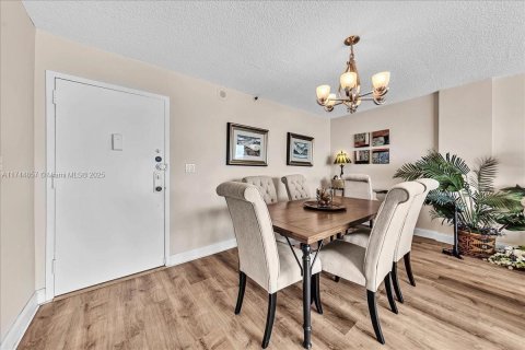 Condo in Sunny Isles Beach, Florida, 1 bedroom  № 1692998 - photo 6