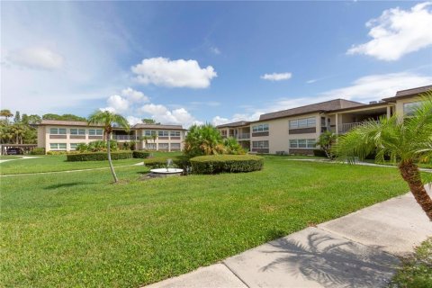 Condominio en venta en New Port Richey, Florida, 2 dormitorios, 101.08 m2 № 1602295 - foto 6