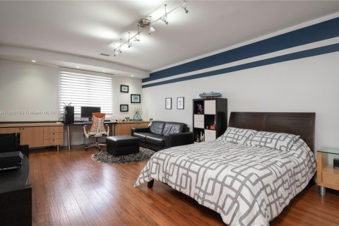 Casa en venta en Weston, Florida, 5 dormitorios, 616.5 m2 № 1979153 - foto 18