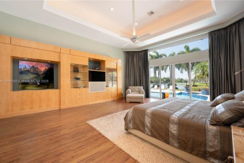 Casa en venta en Weston, Florida, 5 dormitorios, 616.5 m2 № 1979153 - foto 17