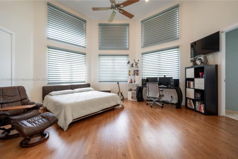 Casa en venta en Weston, Florida, 5 dormitorios, 616.5 m2 № 1979153 - foto 13