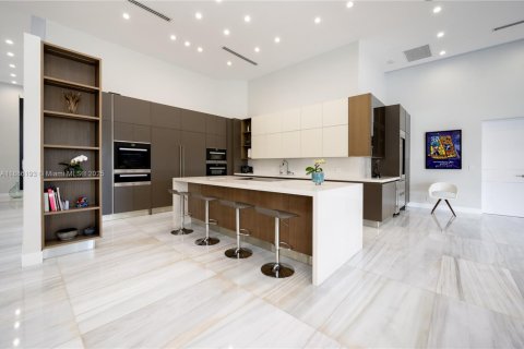 Casa en venta en Weston, Florida, 5 dormitorios, 616.5 m2 № 1979153 - foto 8