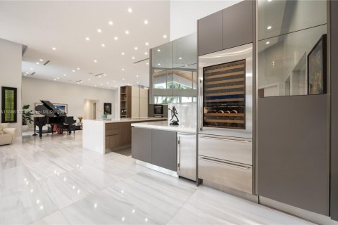 Casa en venta en Weston, Florida, 5 dormitorios, 616.5 m2 № 1979153 - foto 11