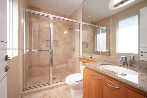 Casa en venta en Weston, Florida, 5 dormitorios, 616.5 m2 № 1979153 - foto 21