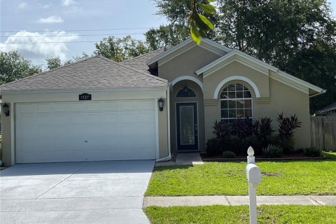 Casa en alquiler en Brandon, Florida, 3 dormitorios, 144.28 m2 № 1901350 - foto 2