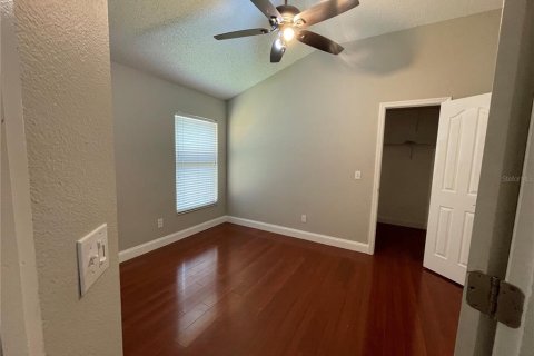Casa en alquiler en Brandon, Florida, 3 dormitorios, 144.28 m2 № 1901350 - foto 14